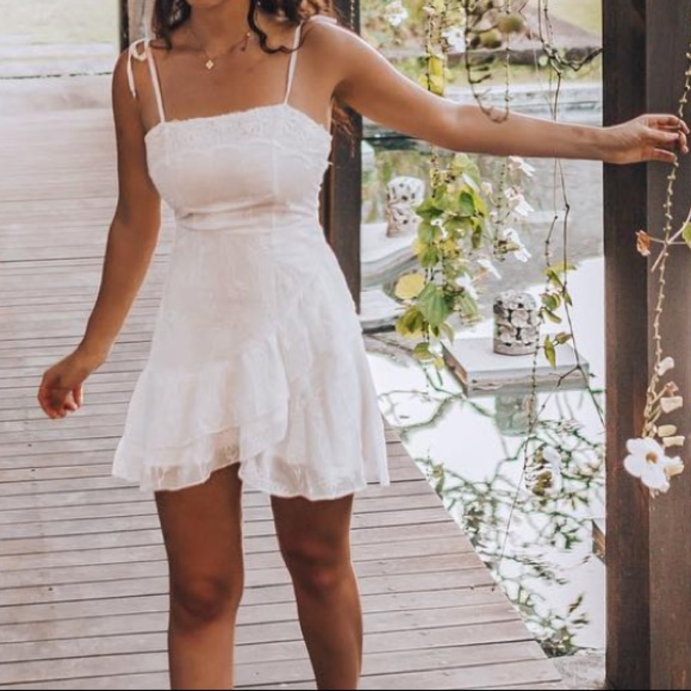 Princess Polly I have a dream mini dress